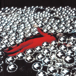 YAYOI KUSAMA（英語版）